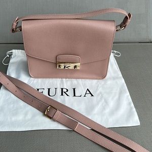 Crossbody Bag. Furla Leather. Excellent condition